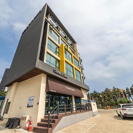 Sunrise Hotel Jungmun Branch Seogwipo Exterior foto