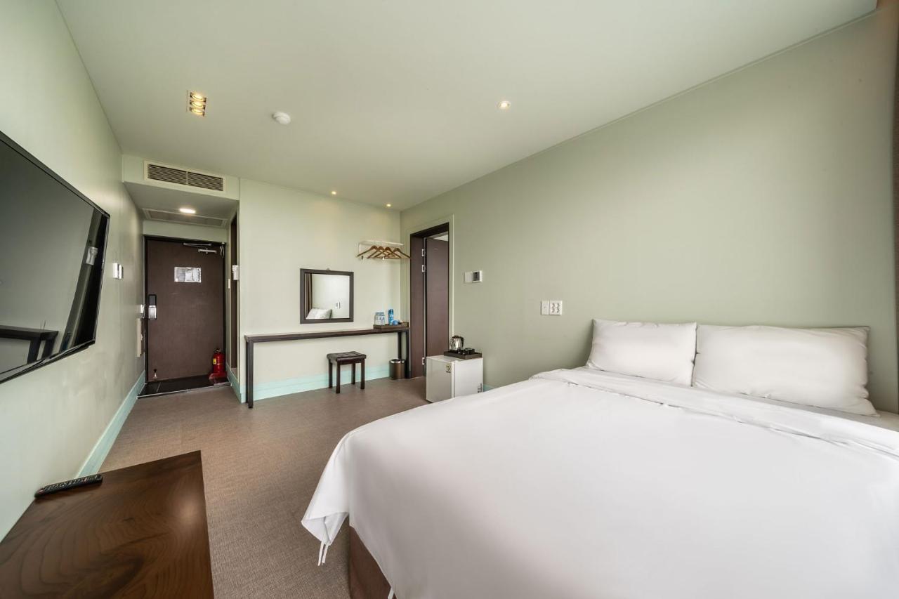 Sunrise Hotel Jungmun Branch Seogwipo Exterior foto